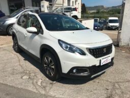 Peugeot 2008 BlueHDi 100 S&S Allure pieno